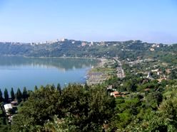 <b>View of Castelgandolfo</b>