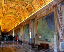 <b>The Gallery of maps in the Vatican <br>Museums</b>
