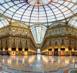 <b>The Galleria Vittorio Emanuele II in the centre of Milan</b>