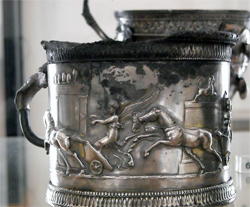 <b>Silver cup from Pompeii</b>
