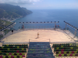 <b>AMALFI VISTA DALL'ALTO</b>